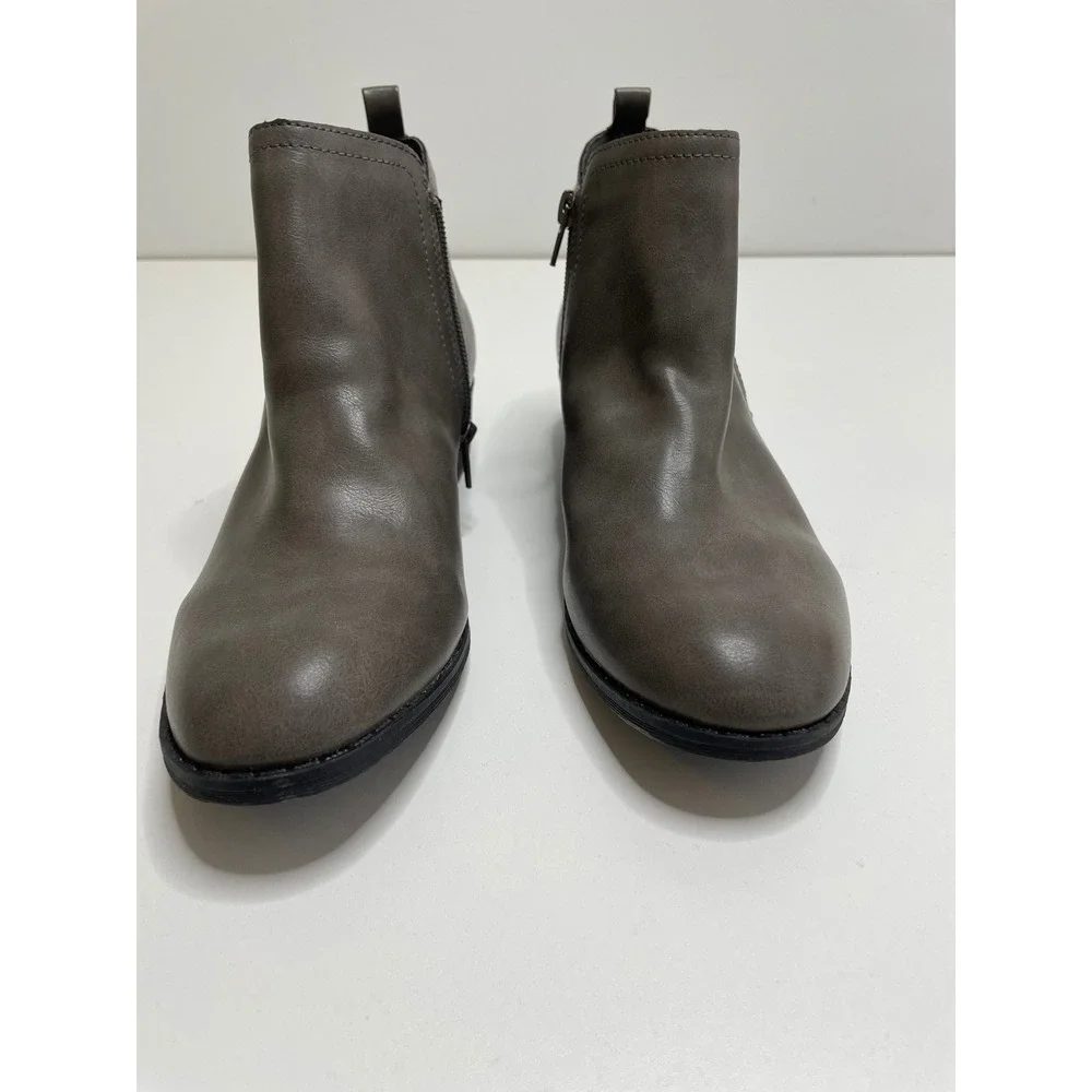 American Rag Cadee Womens‎ Ankle Boots Grey Taupe Block Heel Booties Size 9.5 M